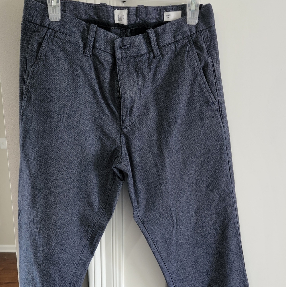 GAP slim fit dress/casual pants 30/32